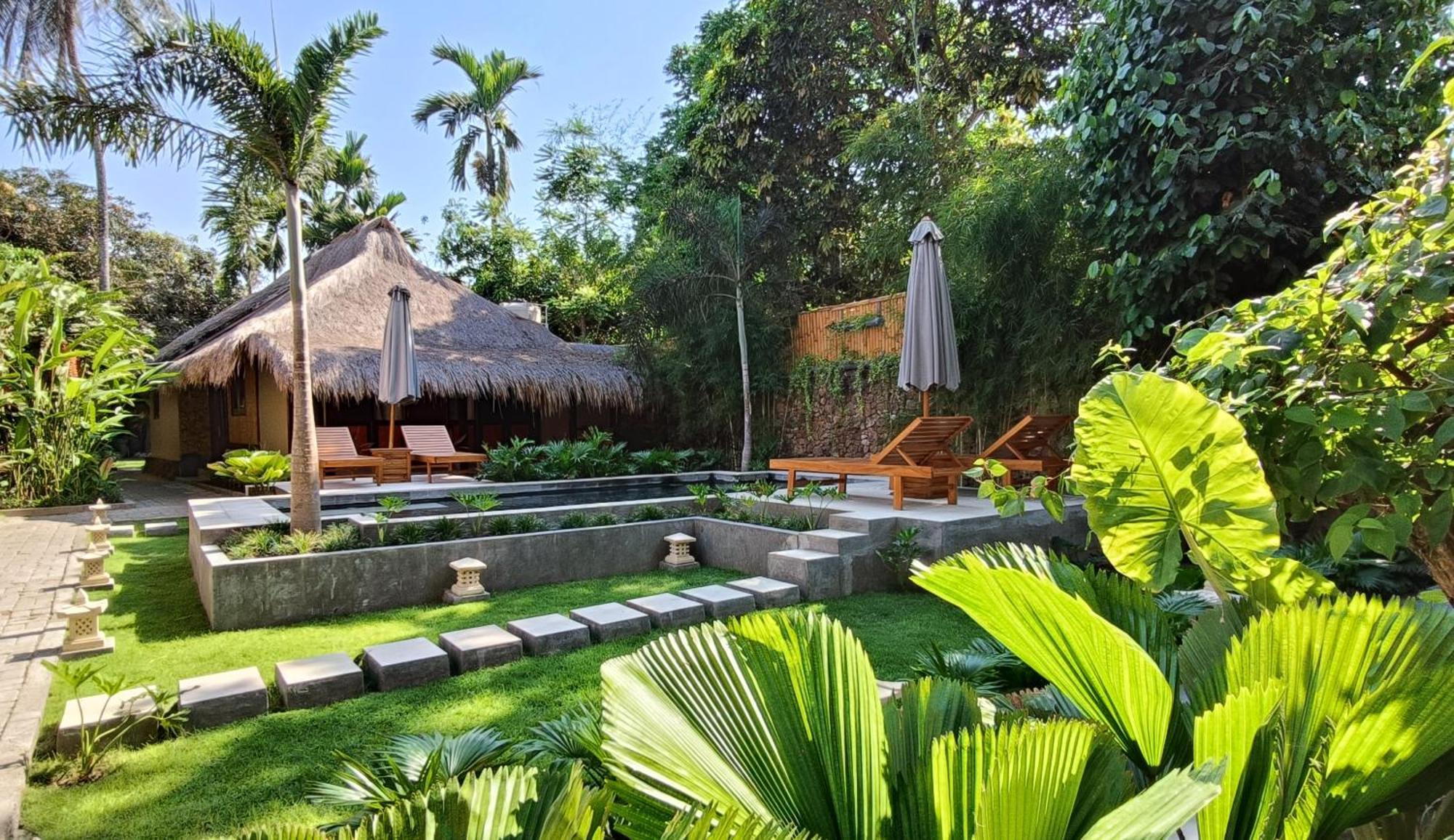 Dalai Tropical Hotel Kuta  Exterior photo